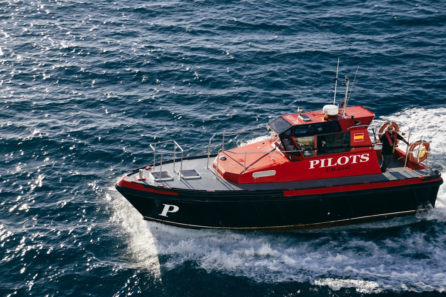 Balancing Tradition And Technology In Marine Engineering